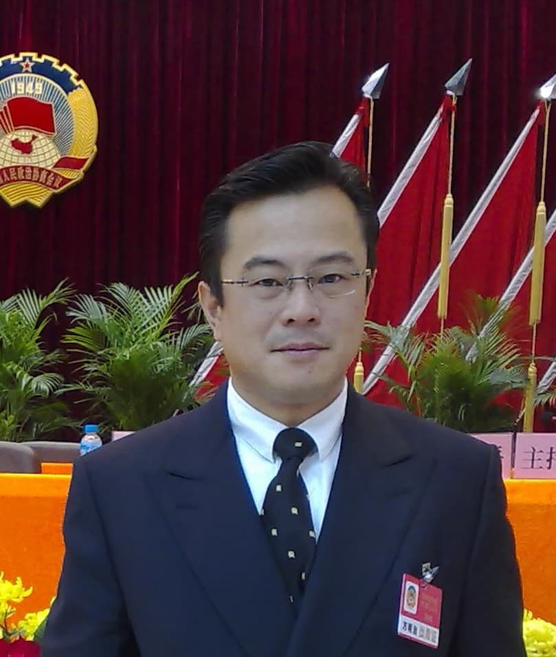 Dr. Meiji Fong